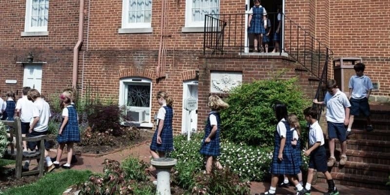 GettyImages-1241602654 school uniforms