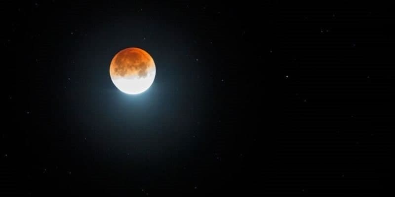 GettyImages-912662822 moon